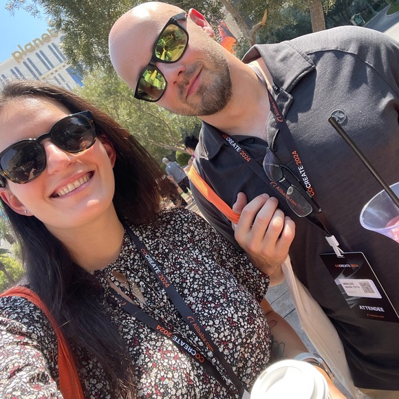 Meet your Posher, Andi & Miki - Picture 2 of 6